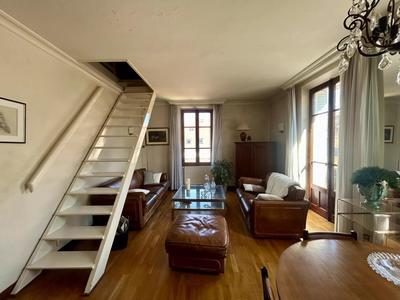 Duplex - 104 m² - 4 pièces