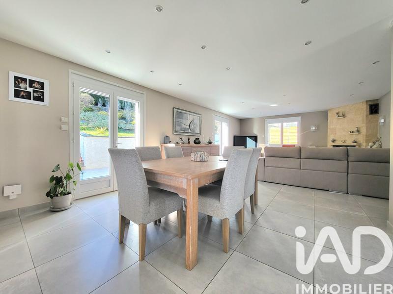 Maison - 160 m² - 6 pièces