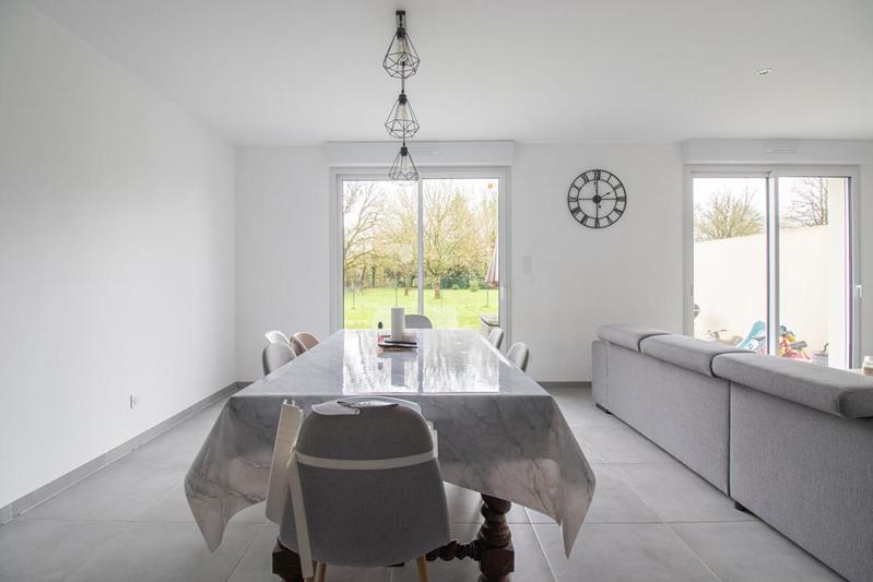 Maison - 94 m² - 4 pièces