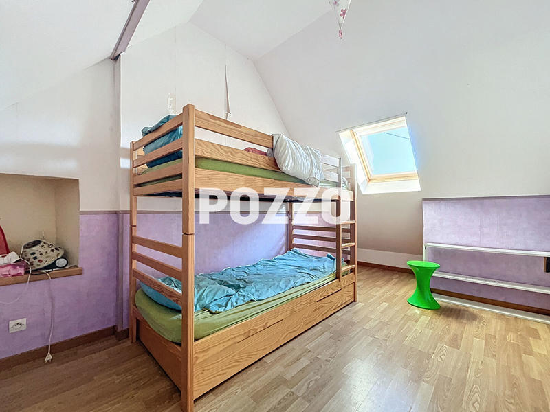 Maison - 146 m² - 7 pièces