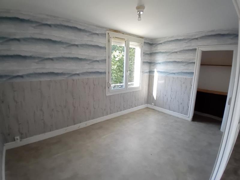 Appartement - 93 m² - 5 pièces