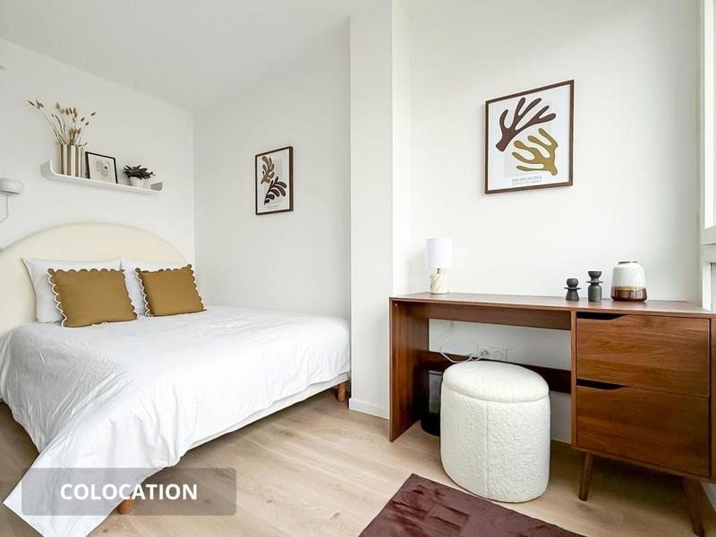 Appartement - 94 m² - 5 pièces