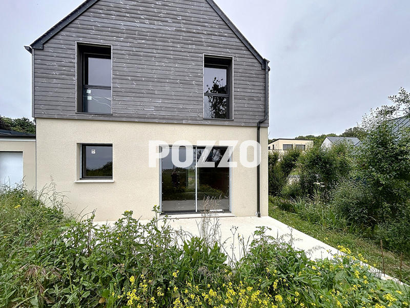 Maison - 90 m² - 4 pièces