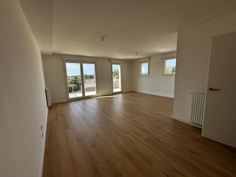Appartement - 86 m² - 4 pièces