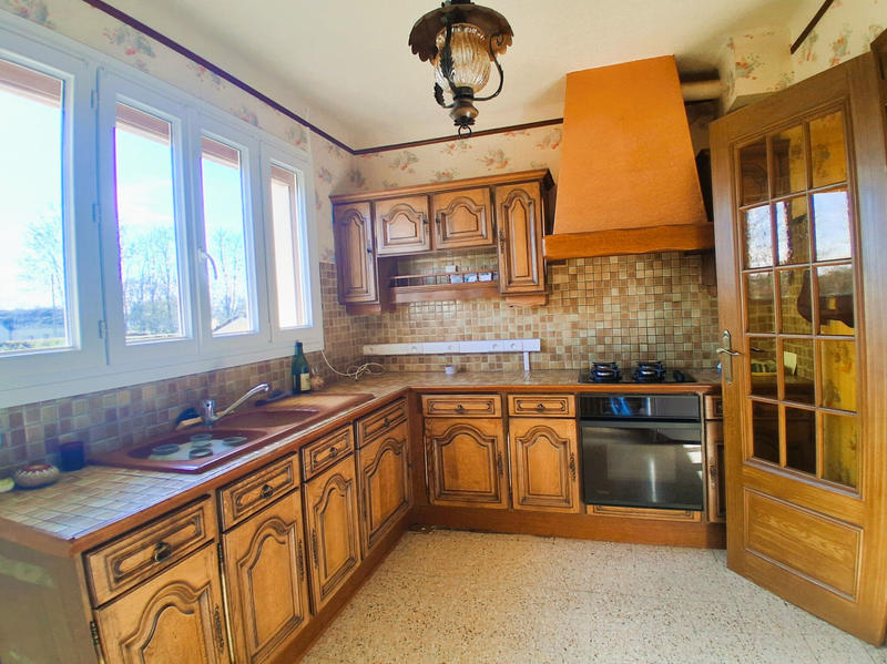 Maison - 93 m² - 4 pièces