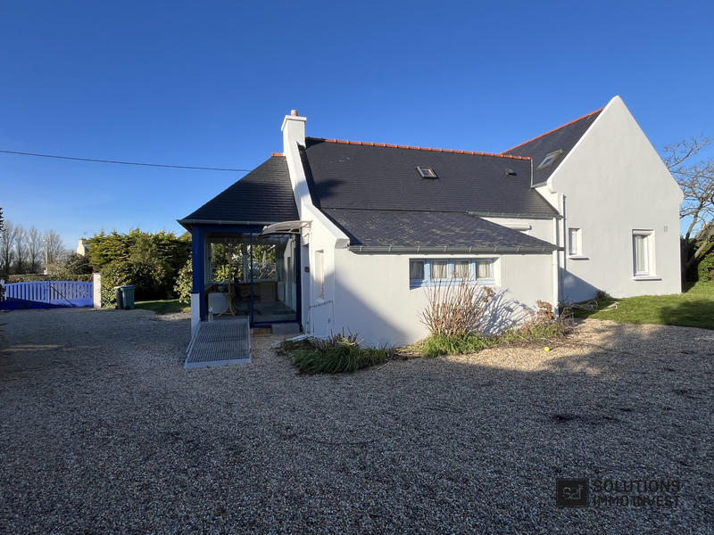 Maison traditionnelle - 92 m² - 5 pièces