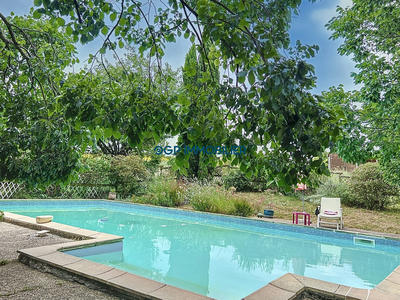 Ferme - 325 m² - 6 pièces