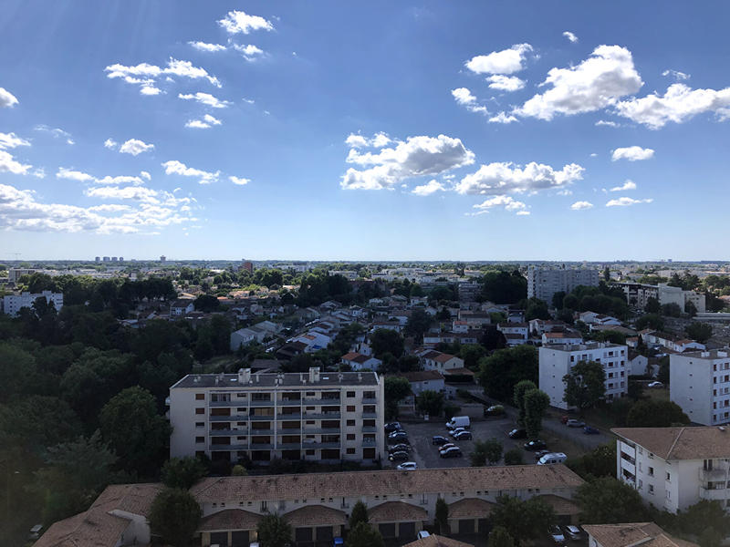 Appartement - 85 m² - 5 pièces