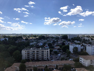 Appartement - 85 m² - 5 pièces