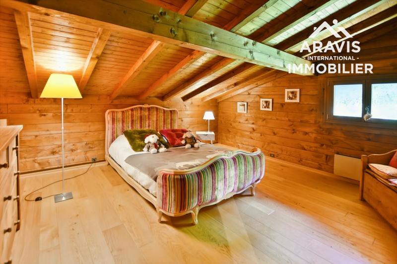 Châlet - 200 m² - 6 pièces