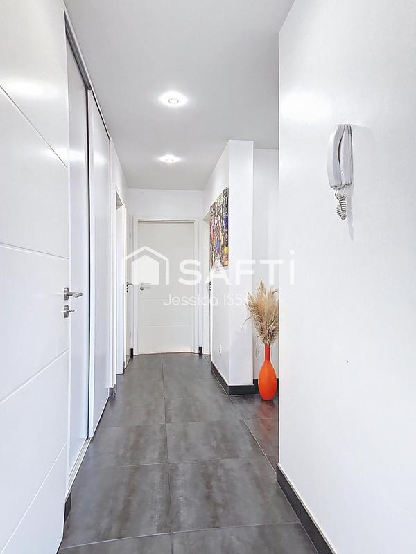 Appartement - 83 m² - 5 pièces