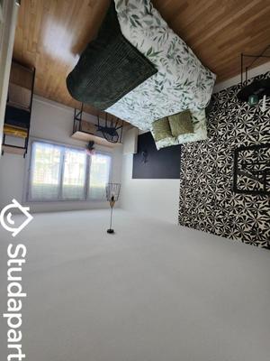 Chambre - 11 m² - 1 pièce