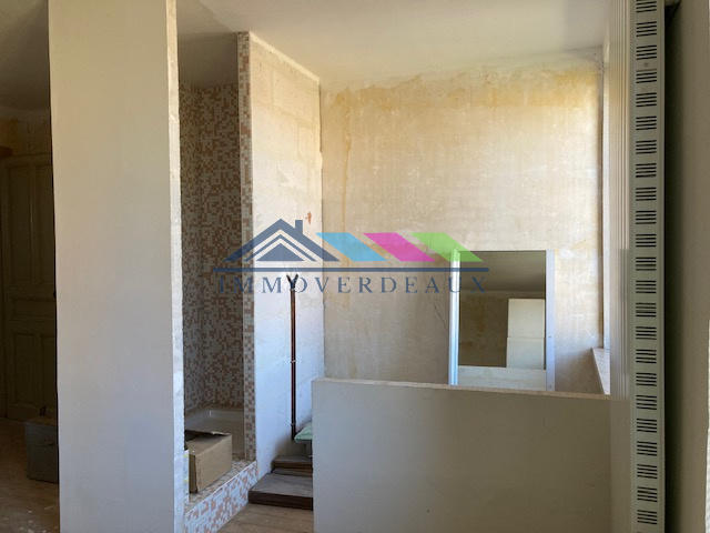 Maison - 191 m² - 7 pièces