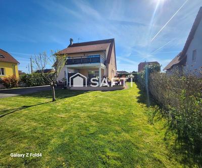 Maison - 213 m² - 9 pièces