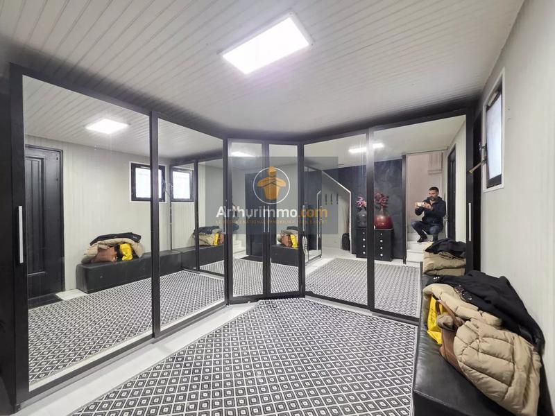 Maison - 90 m² - 5 pièces