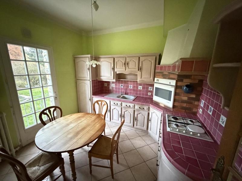 Pavillon - 136 m² - 5 pièces