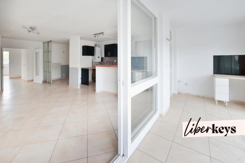 Appartement - 80 m² - 3 pièces