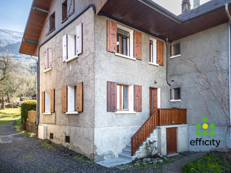 Maison - 65 m² - 5 pièces