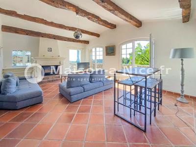 Maison - 285 m² - 10 pièces