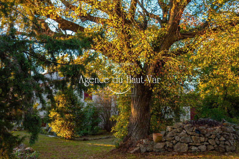 Bastide - 270 m² - 8 pièces
