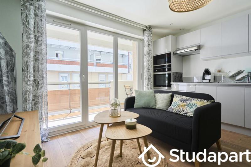 Chambre - 11 m² - 1 pièce