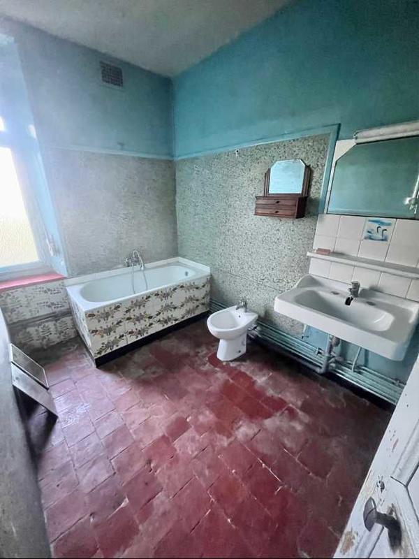 Maison - 89 m² - 5 pièces