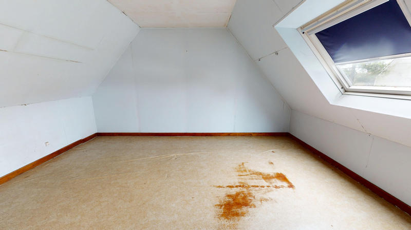 Maison - 104 m² - 5 pièces