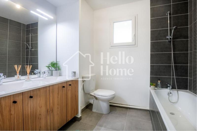 Maison - 81 m² - 4 pièces