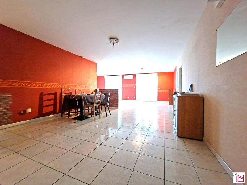 Maison - 137 m² - 7 pièces