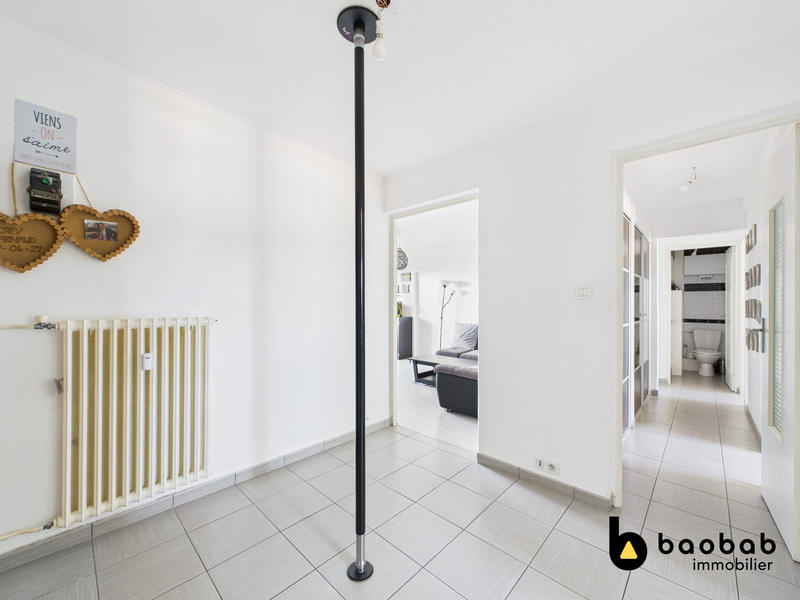 Appartement - 76 m² - 3 pièces