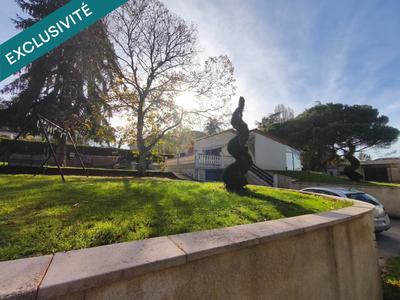 Maison - 140 m² - 3 pièces