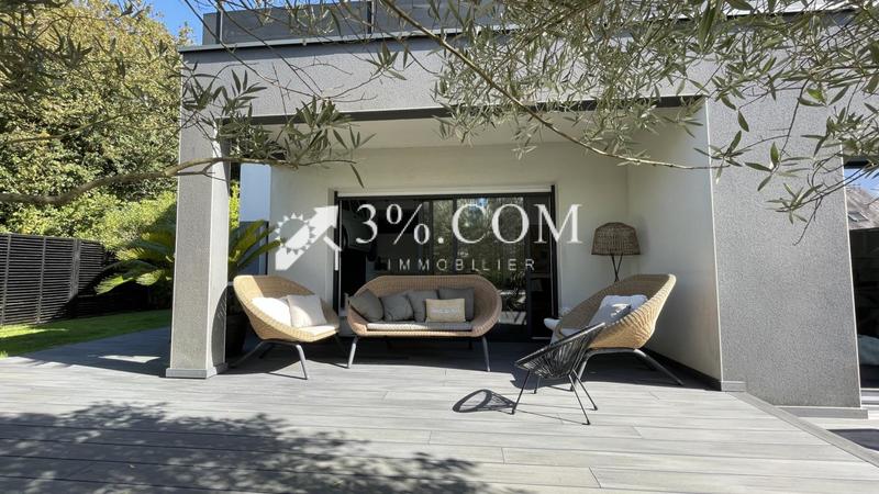 Maison - 146 m² - 5 pièces