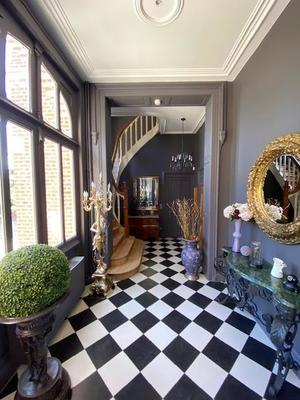 Propriété - 480 m² - 13 pièces