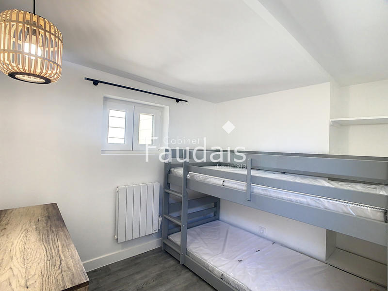 Maison - 80 m² - 6 pièces