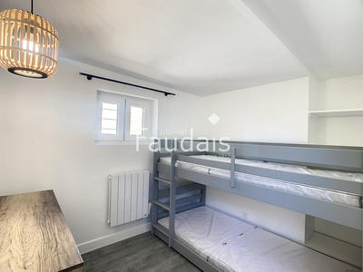 Maison - 80 m² - 6 pièces