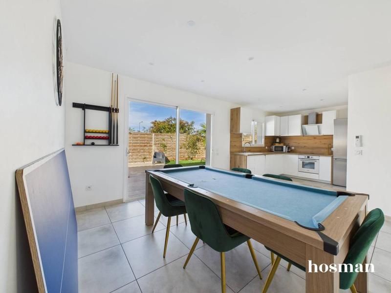 Maison - 106 m² - 4 pièces