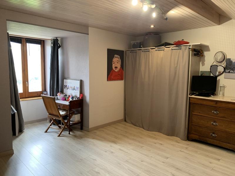 Appartement - 100 m² - 3 pièces