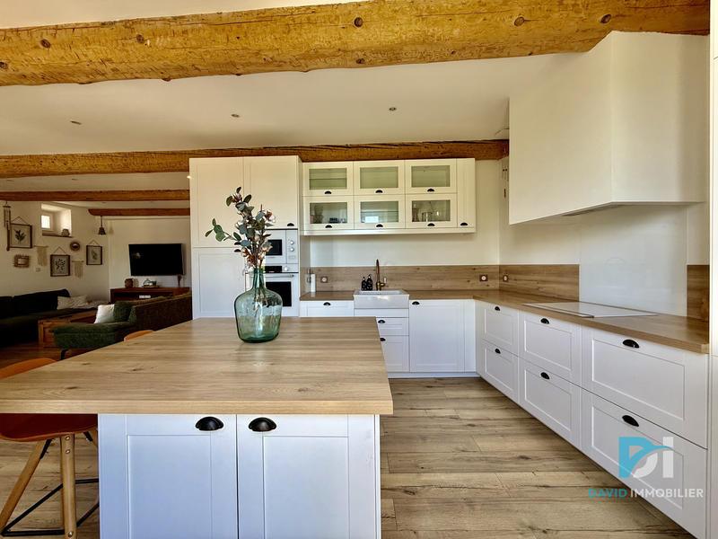 Maison - 134 m² - 6 pièces