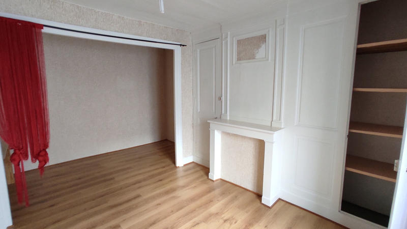 Maison - 196 m² - 7 pièces