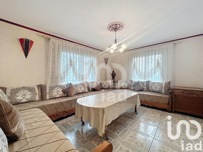 Maison - 177 m² - 7 pièces