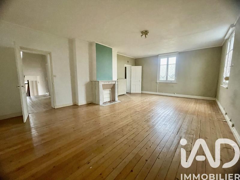 Maison - 356 m² - 8 pièces