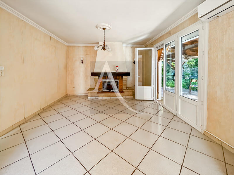 Maison - 83 m² - 5 pièces