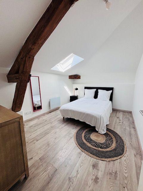 Appartement - 81 m² - 3 pièces