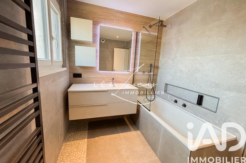 Appartement - 102 m² - 4 pièces