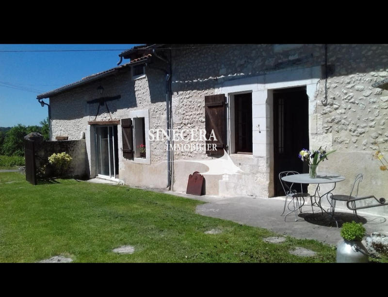 Maison - 200 m² - 5 pièces