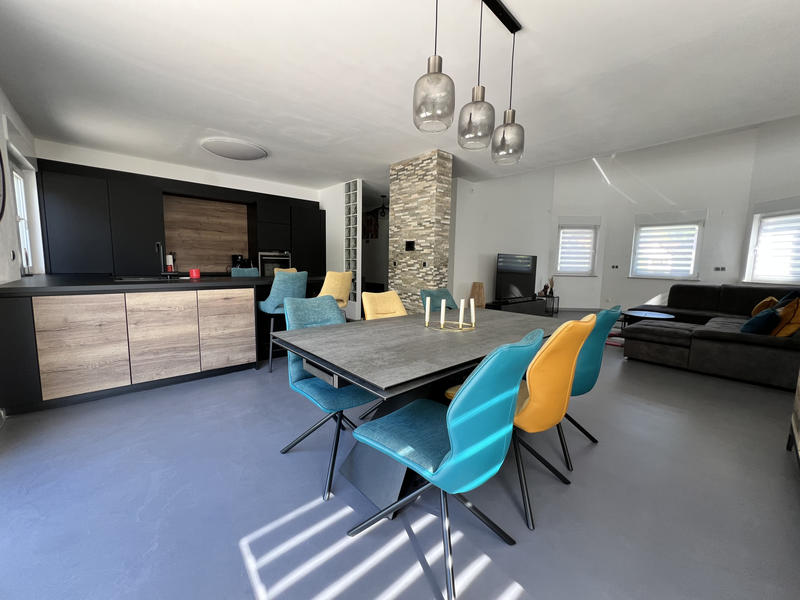 Maison - 163 m² - 6 pièces