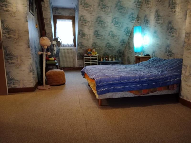 Maison - 102 m² - 4 pièces