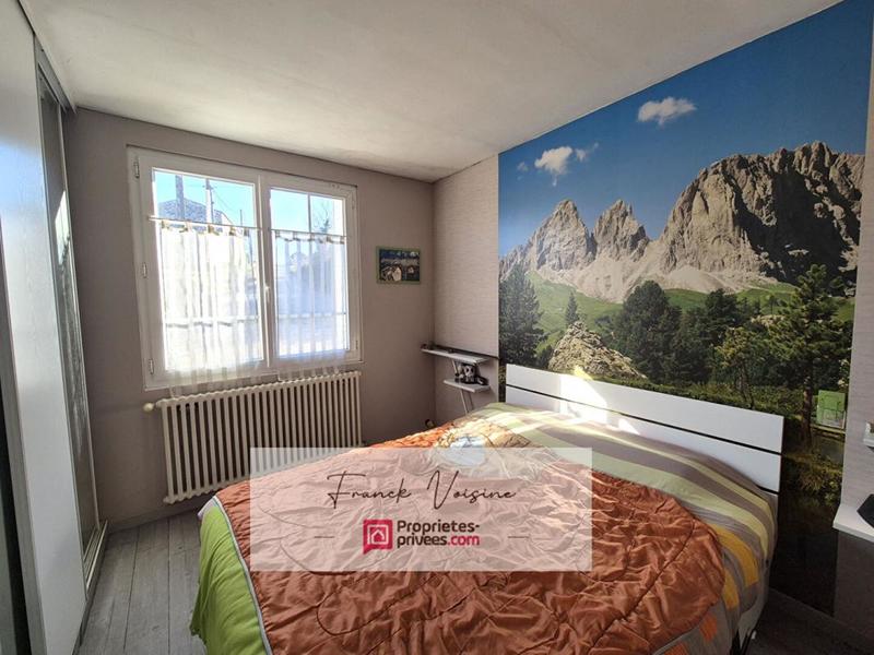 Maison - 128 m² - 8 pièces