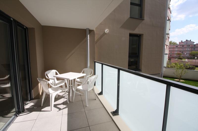 Appartement - 80 m² - 4 pièces