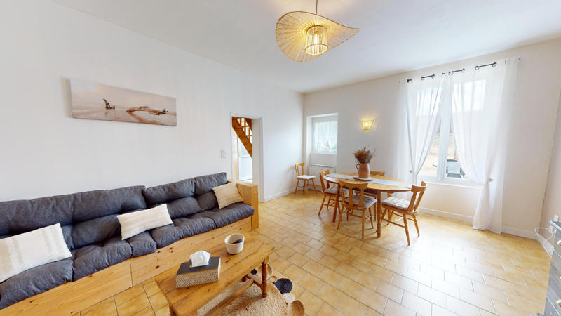 Maison en pierre - 103 m² - 4 pièces